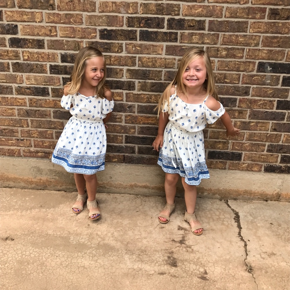 Crazy 8 girls blue and white dress size small 5/6